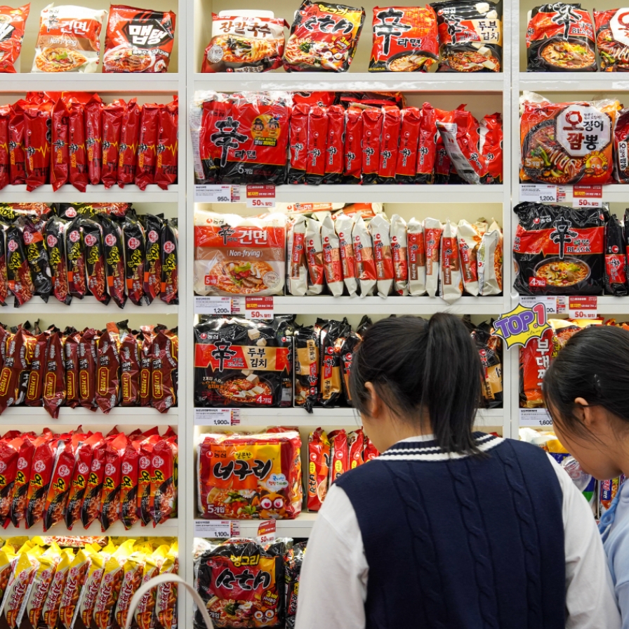 S. Korea's exports of instant noodles surpass $100m for 1st time in April: data
