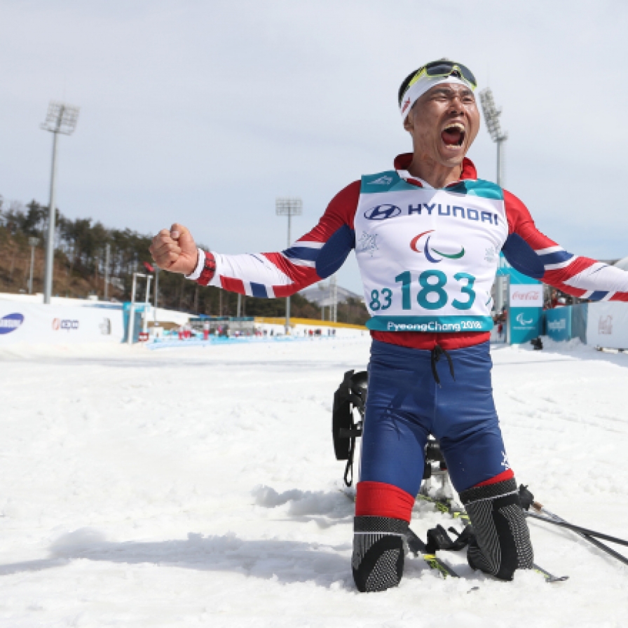[PyeongChang 2018] Para Nordic skier Sin Eui-hyun becomes 1st S. Korean to win gold at Winter Paralympics