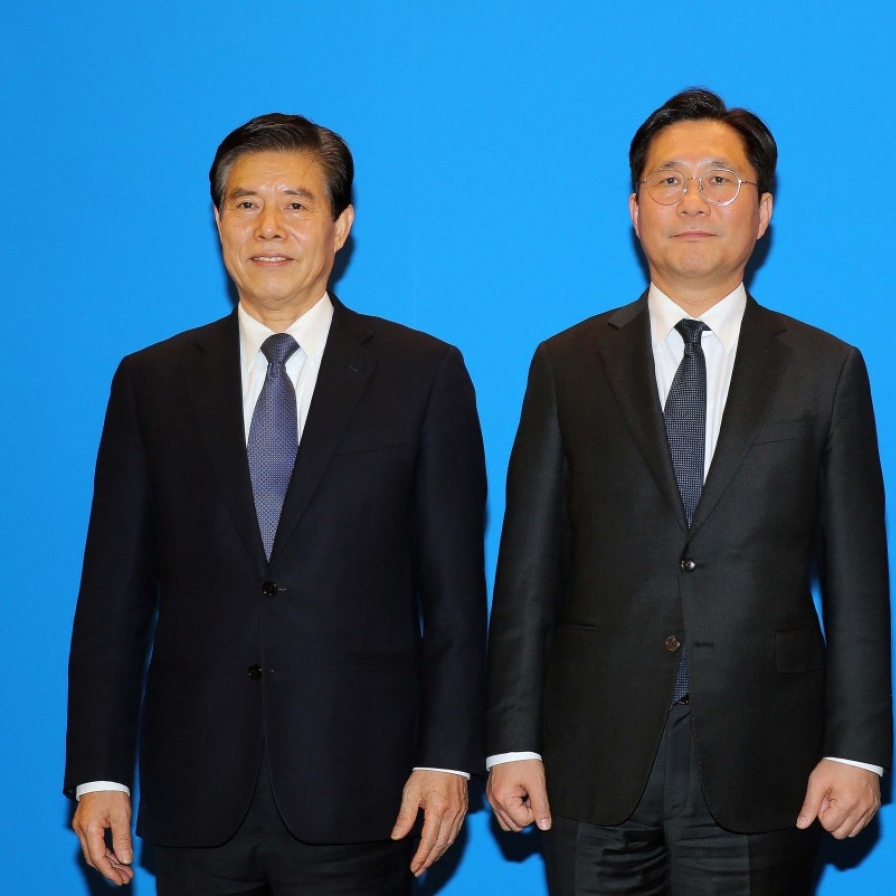 Seoul, Beijing, Tokyo agree to accelerate trilateral FTA talks