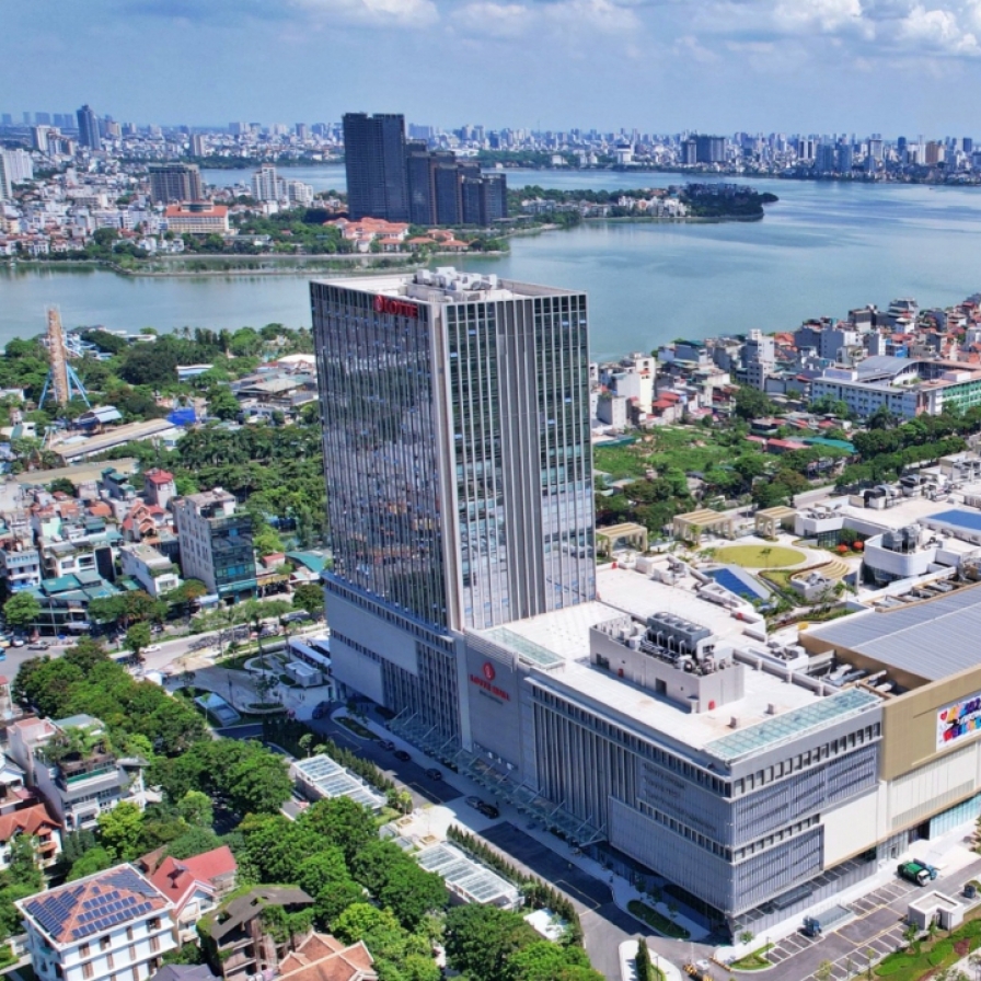 Lotte opens major shopping complex in Vietnam
