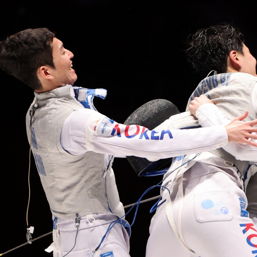 S. Korea wins gold in men's team foil fencing