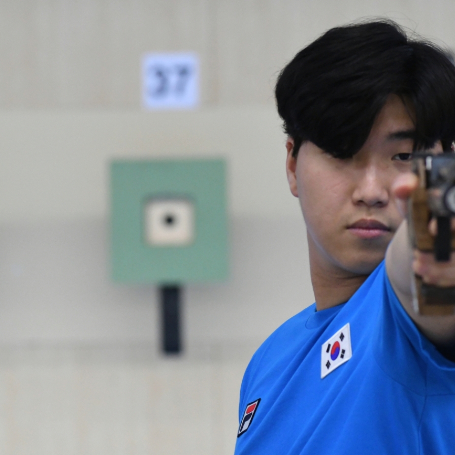 Lee Won-ho nabs silver in men's pistol shooting