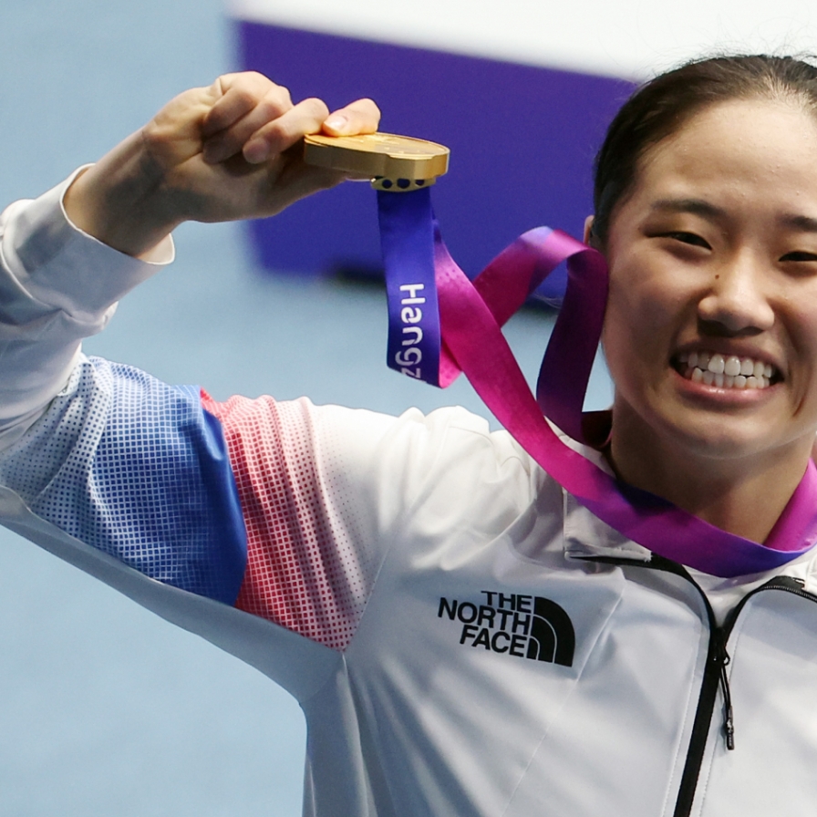 World badminton champ An Se-young claims Asian Games singles gold