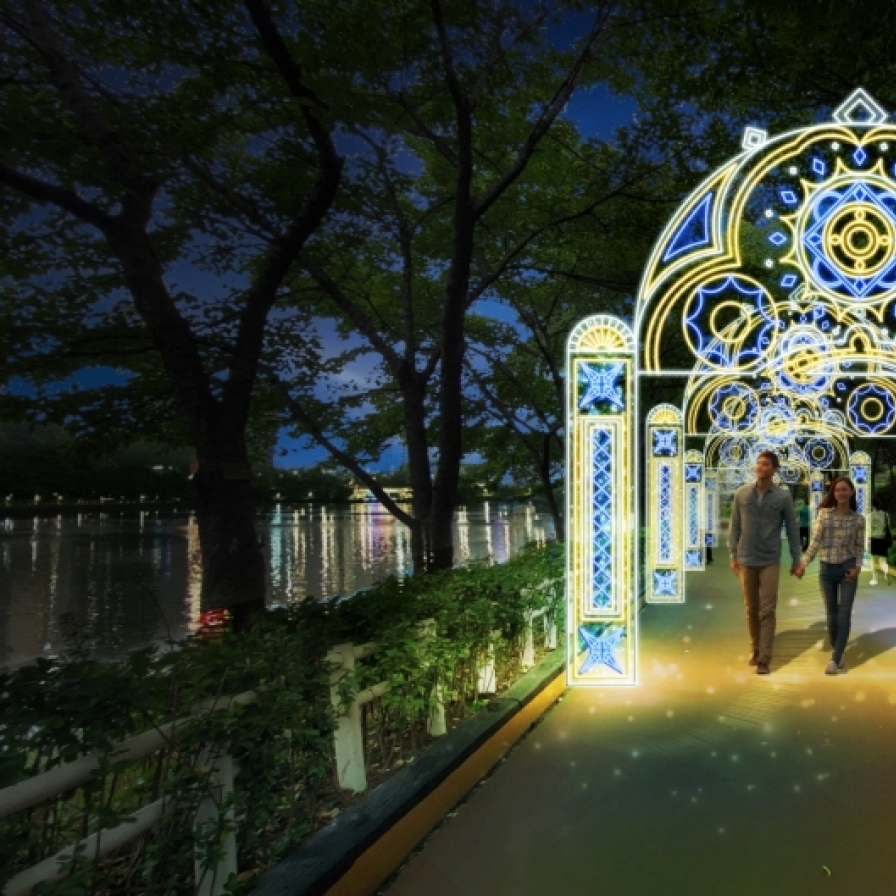 [Well-curated] Seokchon Lake light festival, indoor zoo and Singaporean fashion