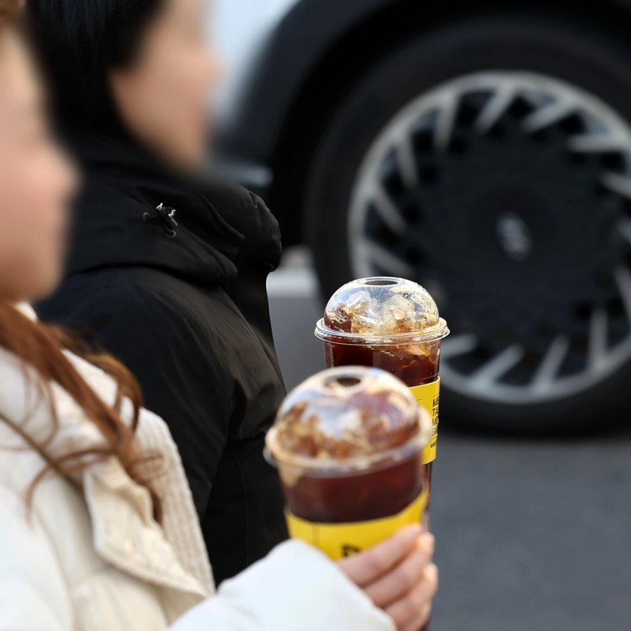 Koreans will 'freeze to death' for iced Americanos even in winter
