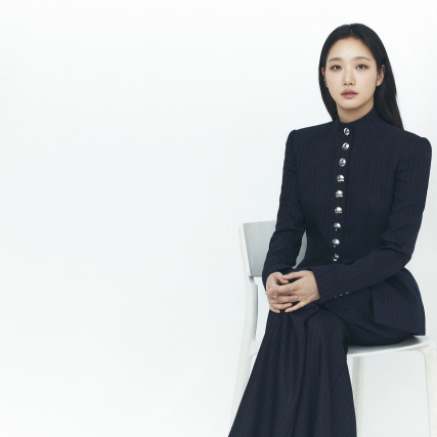 [Herald Interview] Kim Go-eun aimed to perfect portrayal of Korean shamans in 'Exhuma'