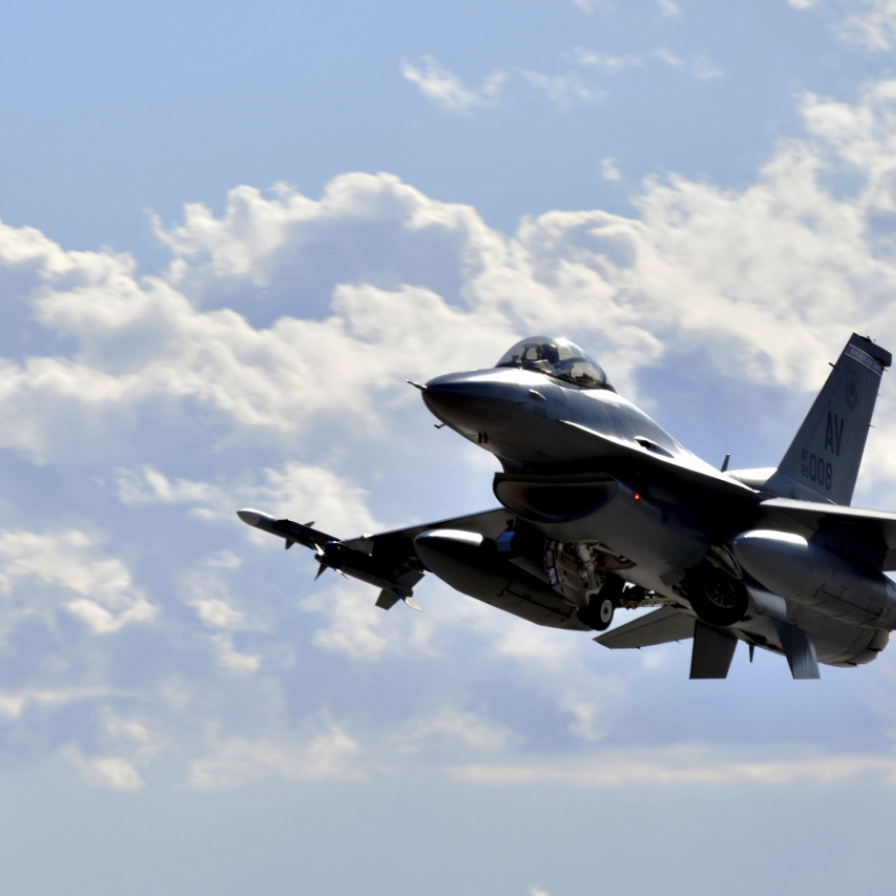 US investigations into F-16 crashes in S. Korea ongoing amid public safety concerns