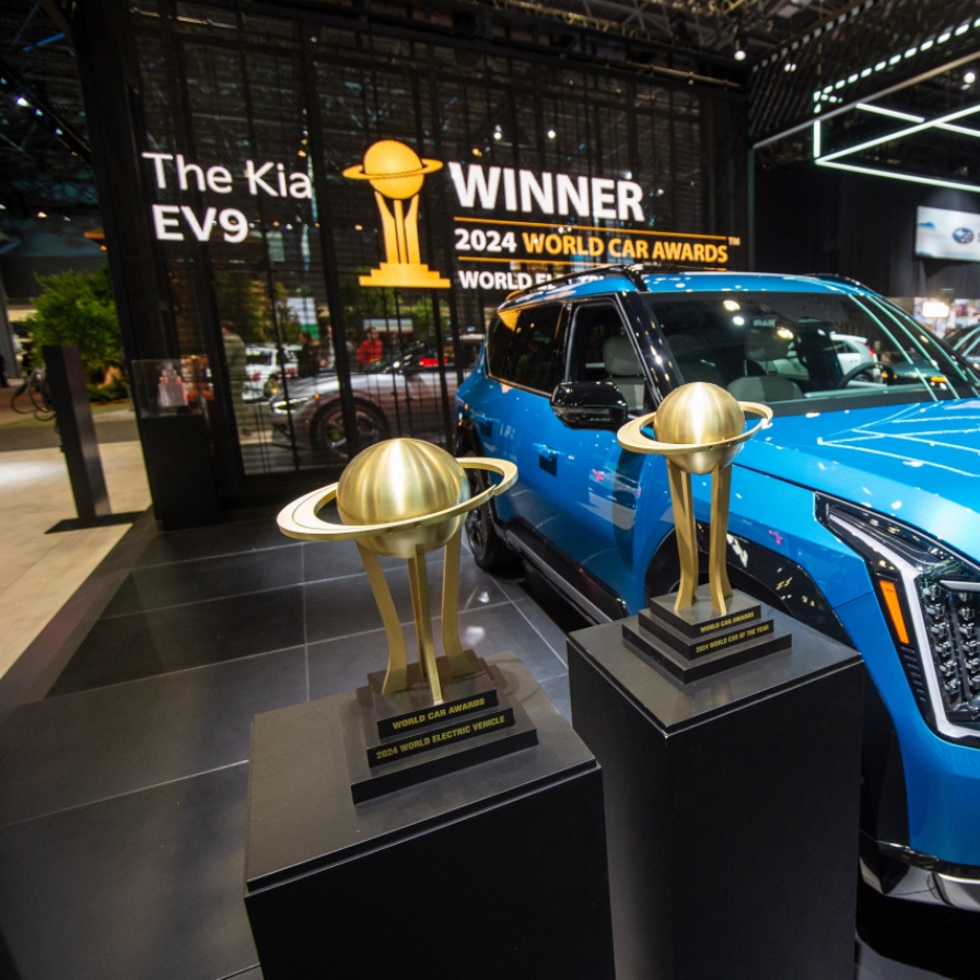 Kia EV9 wins world car of year