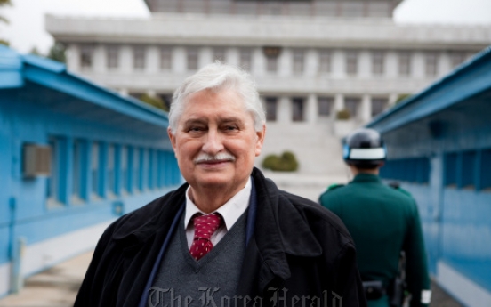 Book of condolences opened for Czech hero