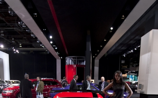 New Dodge Viper to lure Porsche, Corvette lovers