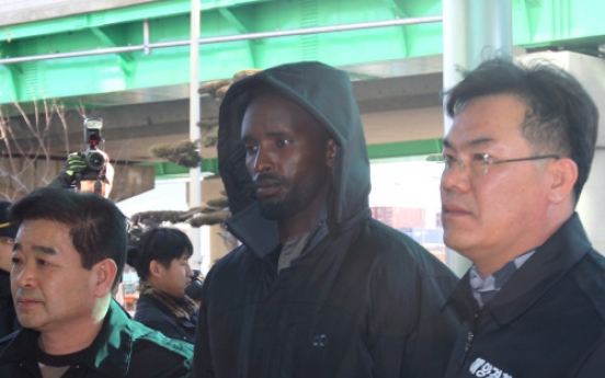 S. Korean court issues arrest warrants for 5 Somali pirates