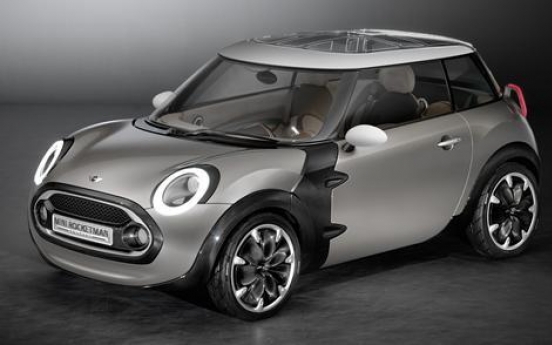 BMW to debut smaller Mini at Geneva motor show