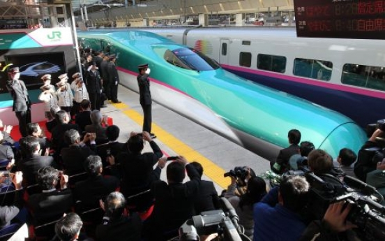 Japan's latest bullet train, the thin-nosed