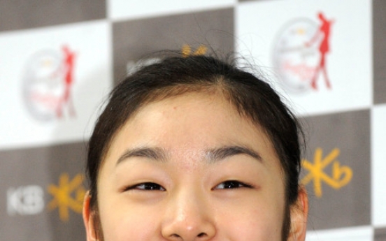 Figure skater Kim Yu-na returns home to train, promote Winter Games bid