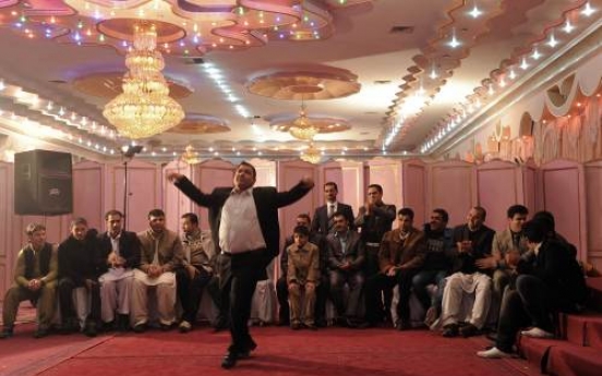 Afghanistan moves to ban extravagant weddings