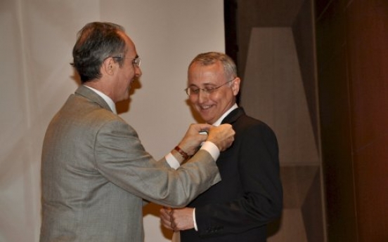 Italy awards cultural attache with nation’s highest honor