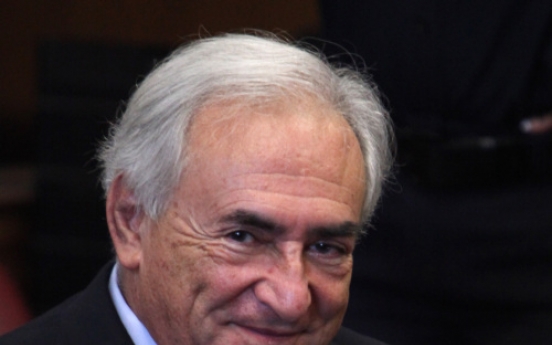 Prosecutors seek to dismiss Strauss-Kahn charges