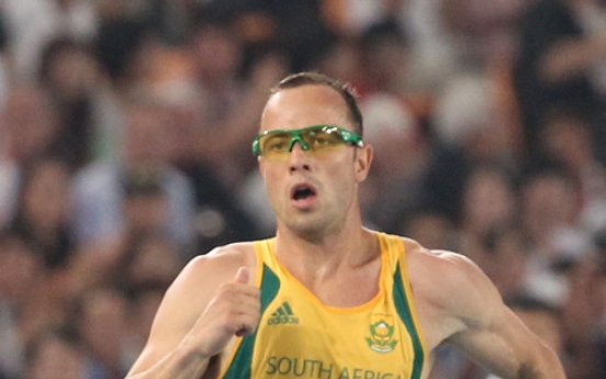 Amputee runner Pistorius misses 400-meter final