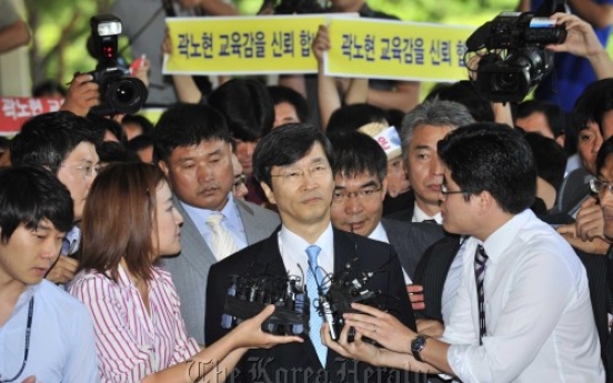 Kwak grilled over election corruption