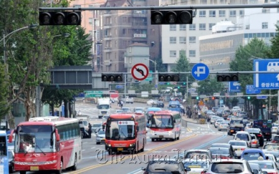 Blackouts shut banks, businesses, schools