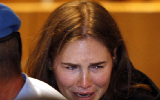 Amanda Knox cleared of killing roommate