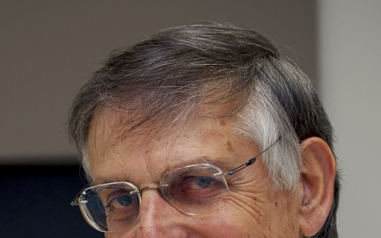 Shechtman of Israel wins Nobel chemistry prize for quasicrystals