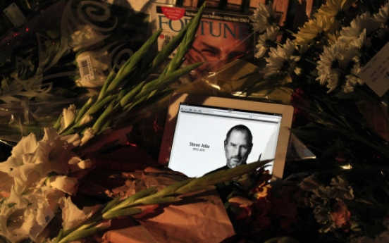 Apple's Steve Jobs, father of Mac, iPhone, dies