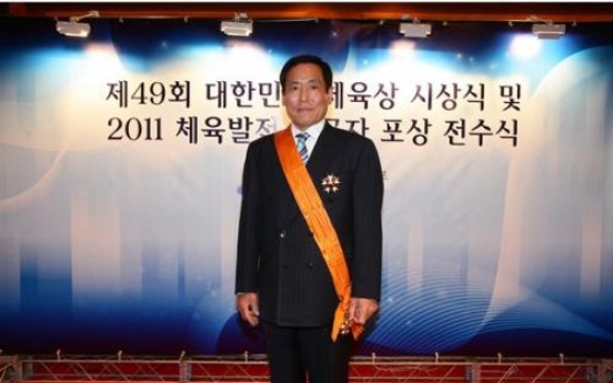 NXP head Shin wins highest sports honor