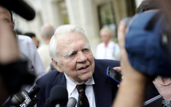 Former ‘60 Minutes’ commentator Andy Rooney dies