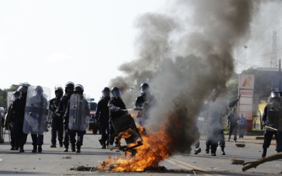 Deadly riot breaks out in Liberia day before vote