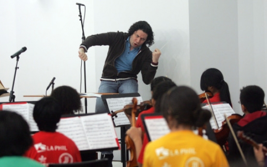 Los Angeles takes baton as flagship for youth orchestras