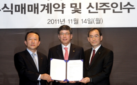 SKT to buy Hynix for 3.4 trillion won