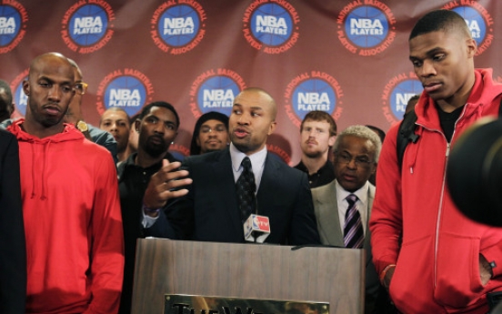 Union rejects latest NBA offer, set to disband