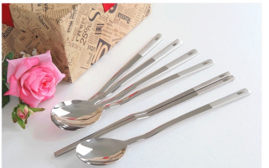 ‘Hygienic’ spoons, chopsticks hit shelves