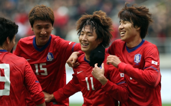 Korea sinks Saudi Arabia in Olympic soccer qualifier