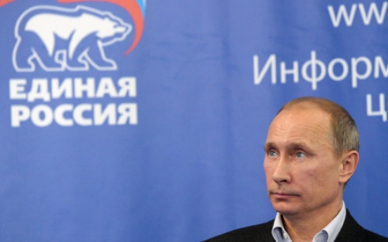 Putin's party barely hangs onto its majority