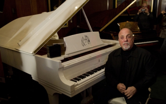 Billy Joel gets portrait at NYC’s Steinway Hall