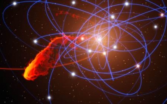 Doomed gas cloud rushing toward black hole: study