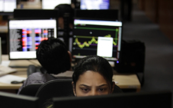 India opens stock market to foreign investors