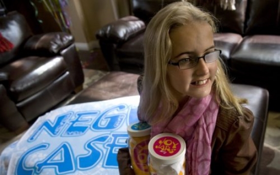 12-year-old girl who blogged cancer fight has died