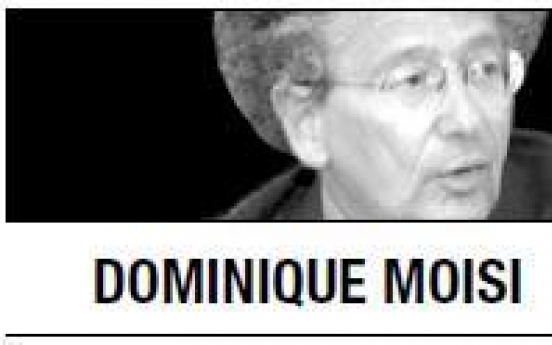 [Dominique Moisi] Resilience of democratic system