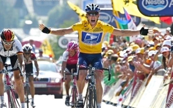 Armstrong 'gratified' by no charges in doping case