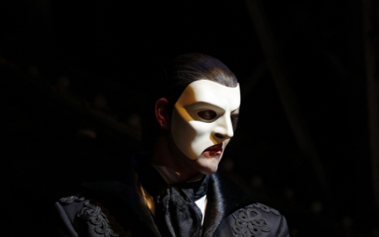 Lloyd Webber bets again on ‘Phantom’ sequel