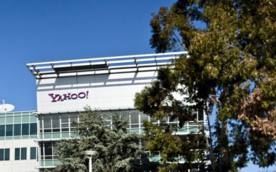 Chairman, 3 others out in Yahoo board shake-up