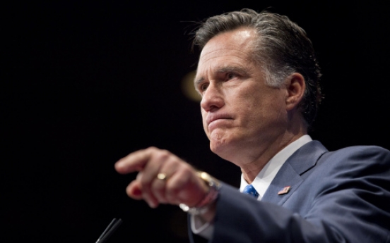 Romney ends losing streak with Maine win