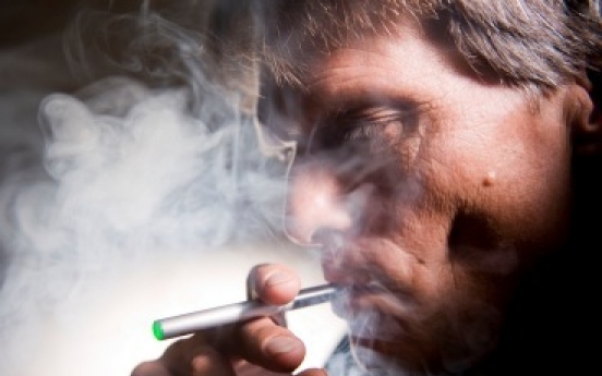 Electric cigarette explodes in U.S. man’s mouth