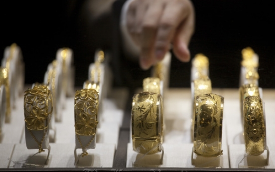 China to pass India as top gold market