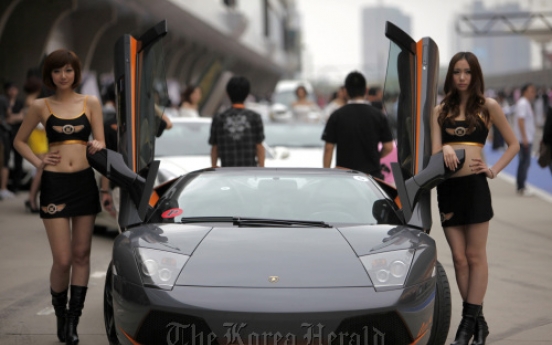 Slowing China growth may hurt supercar sales, Lamborghini says