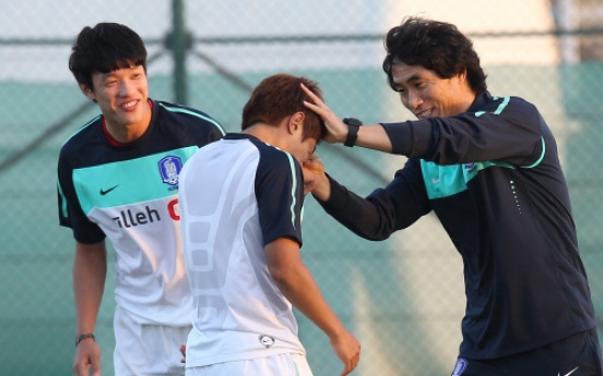 Korean soccer gears up for Olympic, WC qualifying matches