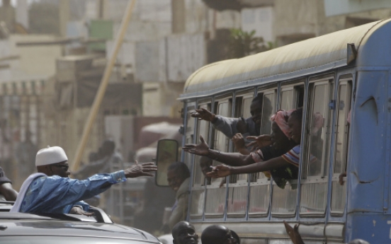 Senegal braces for cliffhanger presidential poll